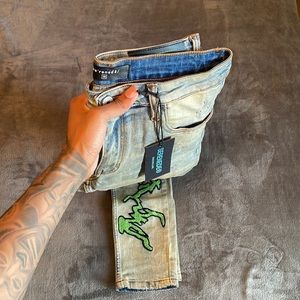 Serenede "7 VOLT" Jeans Size 30-32 never worn